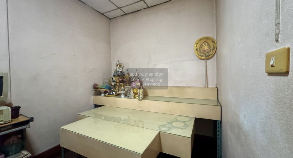 For sale 2 bedrooms townhouse in Phasi Charoen, Bangkok