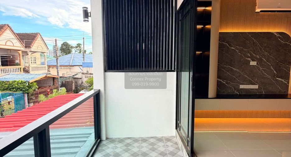 出售 3 卧室 联排别墅 在 Jomtien, 芭提雅