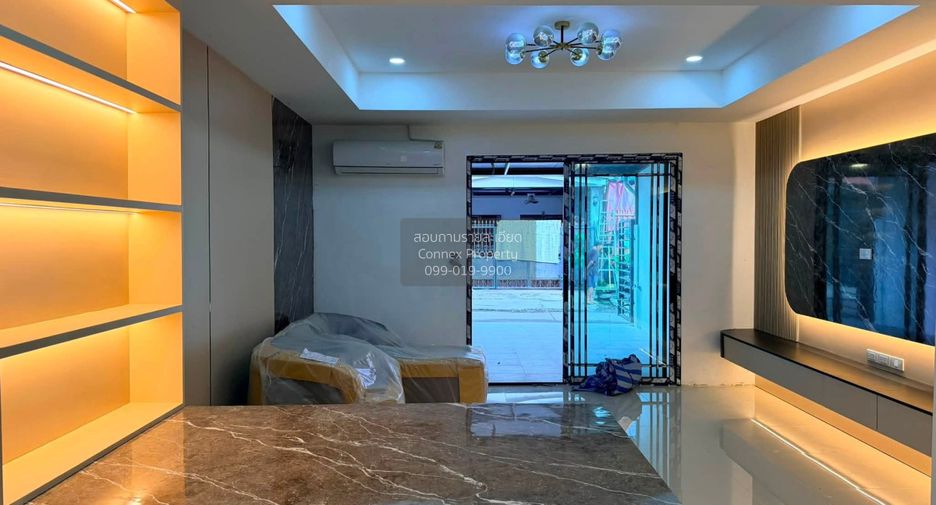 出售 3 卧室 联排别墅 在 Jomtien, 芭提雅