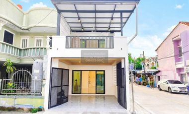 For sale 2 bedrooms townhouse in Bang Kruai, Nonthaburi