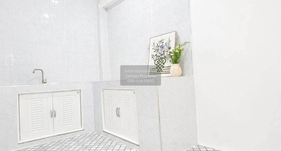 For sale 2 bedrooms townhouse in Bang Kruai, Nonthaburi