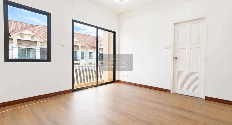 À vendre 3 chambres maison de ville à Mueang Nonthaburi, Nonthaburi