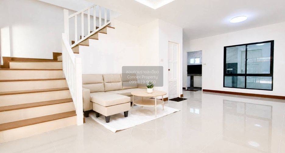 À vendre 3 chambres maison de ville à Mueang Nonthaburi, Nonthaburi