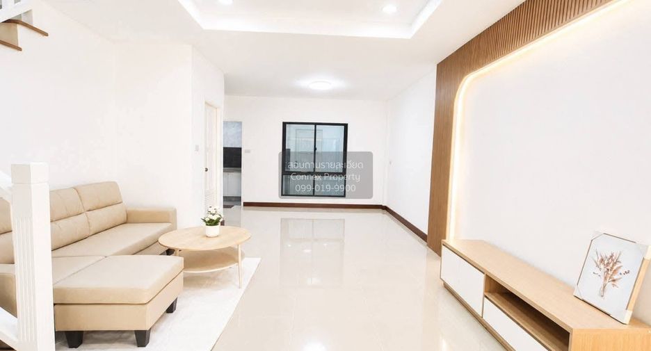 À vendre 3 chambres maison de ville à Mueang Nonthaburi, Nonthaburi