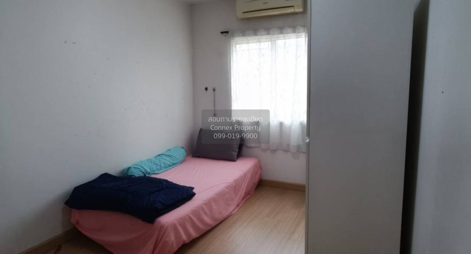 For sale 3 bedrooms townhouse in Khlong Luang, Pathum Thani