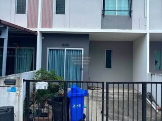 For sale 3 ベッドルーム townhouse in Bang Phli, Samut Prakan