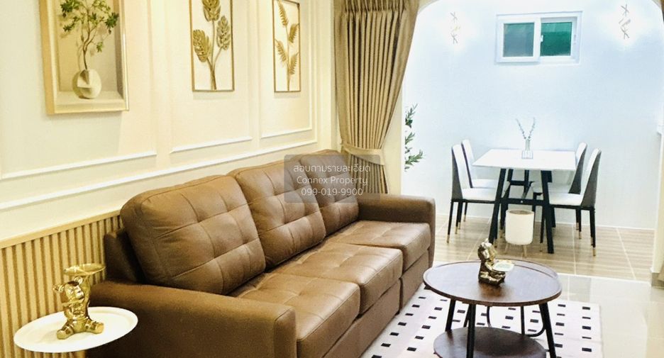 Casa adosada en venta de 3 habitaciones en Lam Luk Ka, Pathum Thani