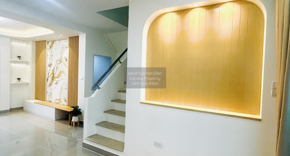 Casa adosada en venta de 3 habitaciones en Lam Luk Ka, Pathum Thani
