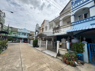 出售 2 卧室 联排别墅 在 Bang Bua Thong, Nonthaburi