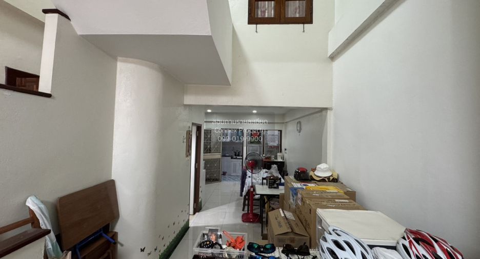 出售 2 卧室 联排别墅 在 Bang Bua Thong, Nonthaburi