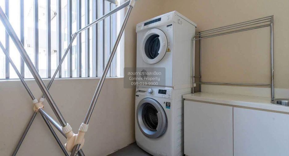 ขาย 2 ห้องนอน คอนโด ใน คลองเตย, กรุงเทพฯ