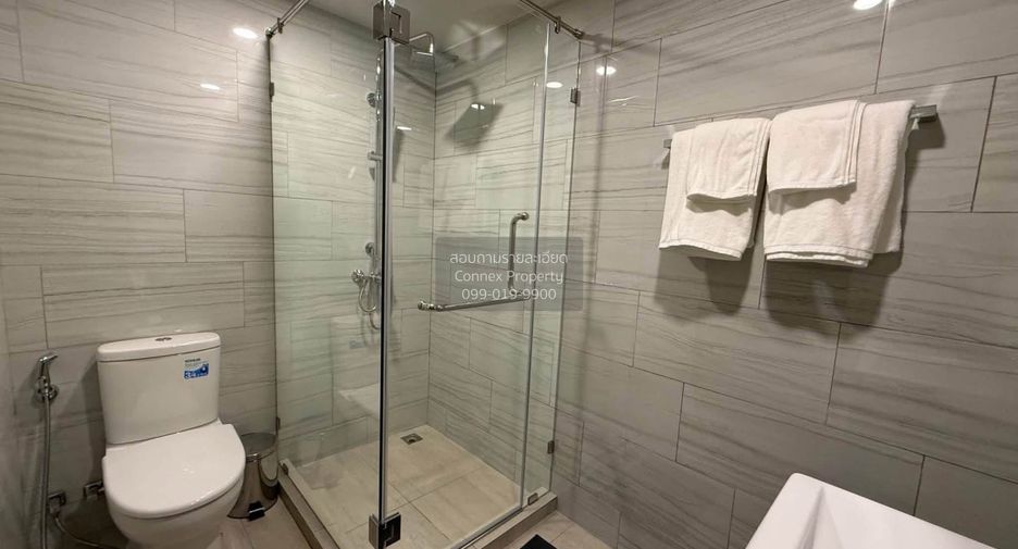 For sale 3 ベッドルーム condo in Watthana, Bangkok