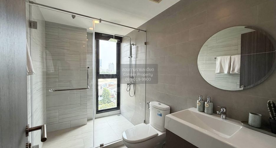 For sale 3 ベッドルーム condo in Watthana, Bangkok