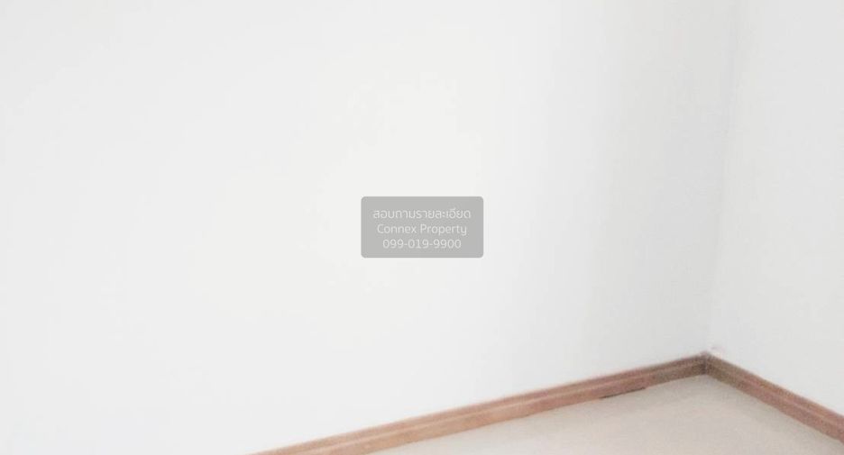 For sale 3 bedrooms townhouse in Mueang Pathum Thani, Pathum Thani