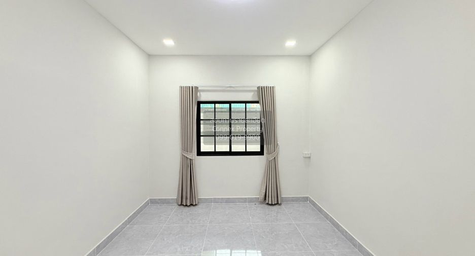 For sale 5 bedrooms house in Khlong Sam Wa, Bangkok