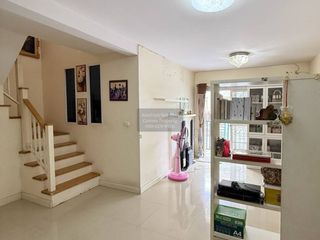 Reihenhaus zum Kauf mit 3 Zimmer in Nong Khaem, Bangkok