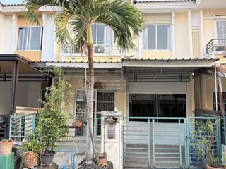 Reihenhaus zum Kauf mit 3 Zimmer in Nong Khaem, Bangkok
