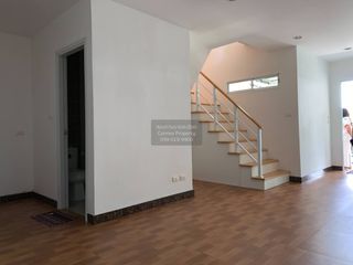 Reihenhaus zum Kauf mit 3 Zimmer in Nong Khaem, Bangkok