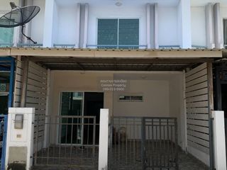 Reihenhaus zum Kauf mit 3 Zimmer in Nong Khaem, Bangkok