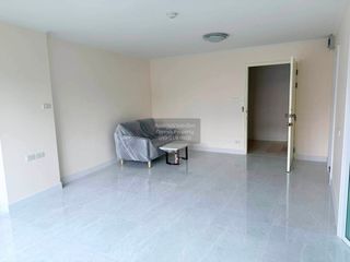 Wohnung zum Kauf mit 1 Zimmer in Yan Nawa, Bangkok