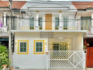 For sale 4 ベッドルーム townhouse in Bang Bua Thong, Nonthaburi