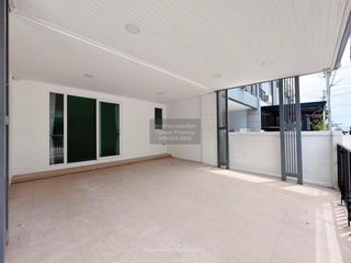 For sale 4 ベッドルーム townhouse in Bang Yai, Nonthaburi