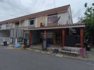 For sale 3 bedrooms townhouse in Khlong Luang, Pathum Thani