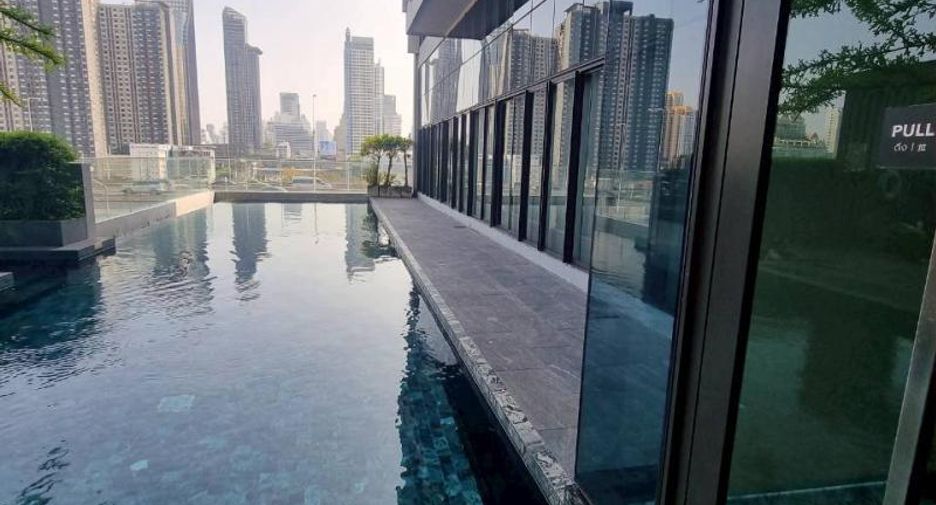 For sale 1 bed condo in Ratchathewi, Bangkok
