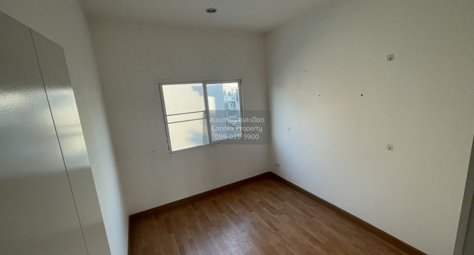 For sale 3 ベッドルーム townhouse in Bang Bua Thong, Nonthaburi