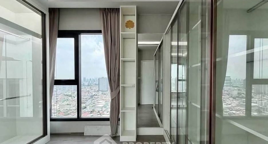 Condo en alquiler y en venta de 2 habitaciones en Bang Sue, Bangkok