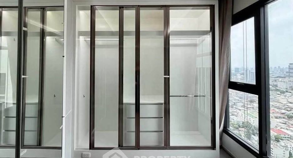 Condo en alquiler y en venta de 2 habitaciones en Bang Sue, Bangkok