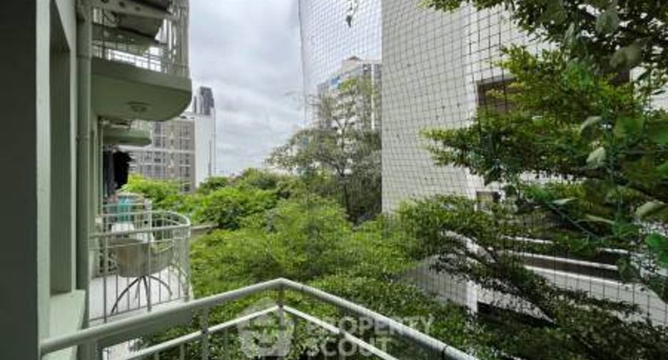 For sale 1 bed condo in Watthana, Bangkok