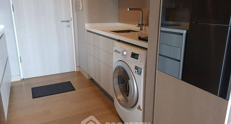 ขาย 2 ห้องนอน คอนโด ใน คลองเตย, กรุงเทพฯ