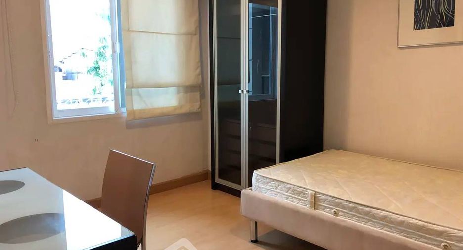 Wohnung zum Kauf mit 2 Zimmer in Sathon, Bangkok