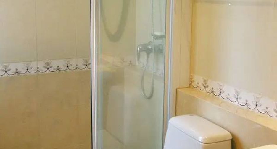 Wohnung zum Kauf mit 2 Zimmer in Sathon, Bangkok