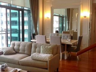 For sale 3 bedrooms condo in Khlong Toei, Bangkok