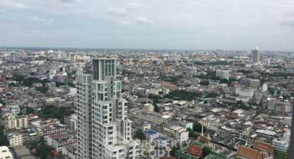For sale 2 bedrooms condo in Sathon, Bangkok