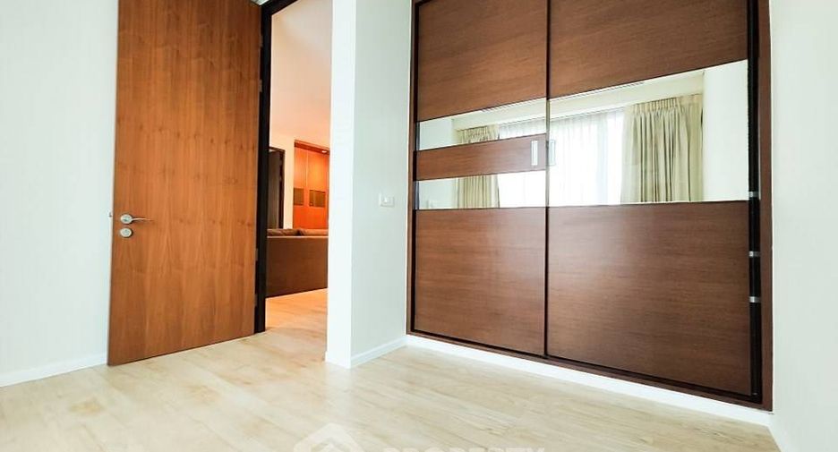 For sale 2 bedrooms condo in Khlong Toei, Bangkok