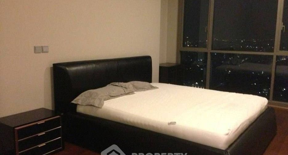 À vendre 3 chambres condo à Watthana, Bangkok