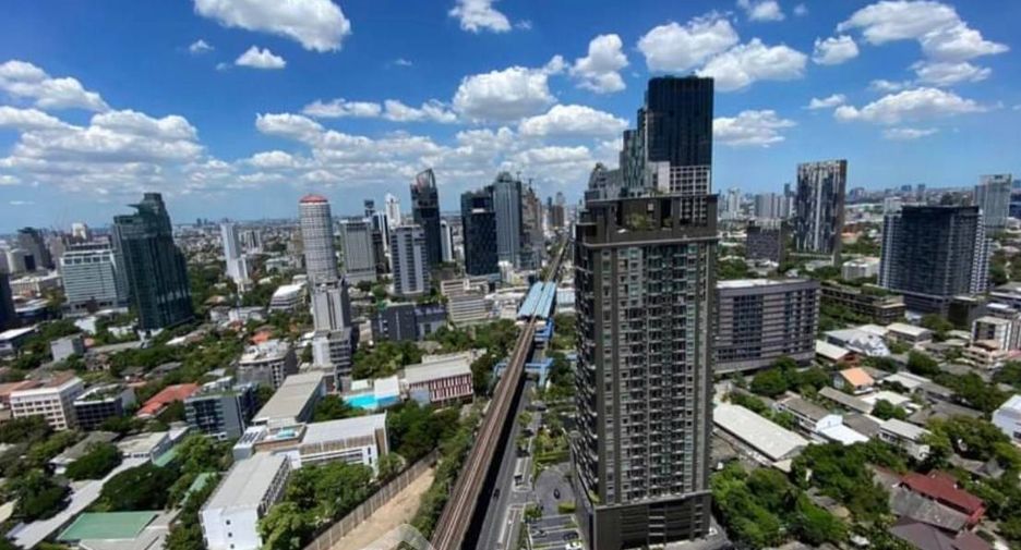 Продажа 2 спальни кондо в Кхлонг Тоеи, Бангкок