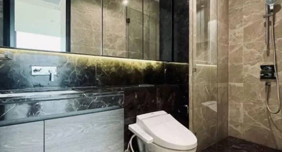 For sale 2 ベッドルーム condo in Pathum Wan, Bangkok