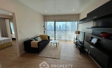 For sale 1 bed condo in Khlong Toei, Bangkok