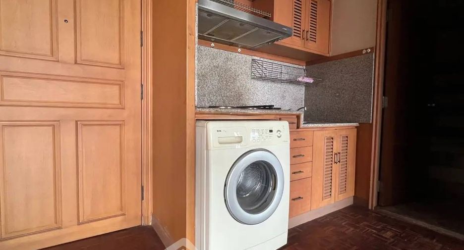 For sale 1 Beds condo in Watthana, Bangkok