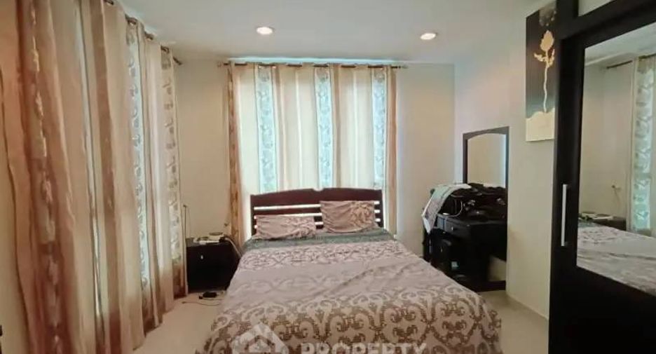 For sale 1 bed condo in Khlong Toei, Bangkok