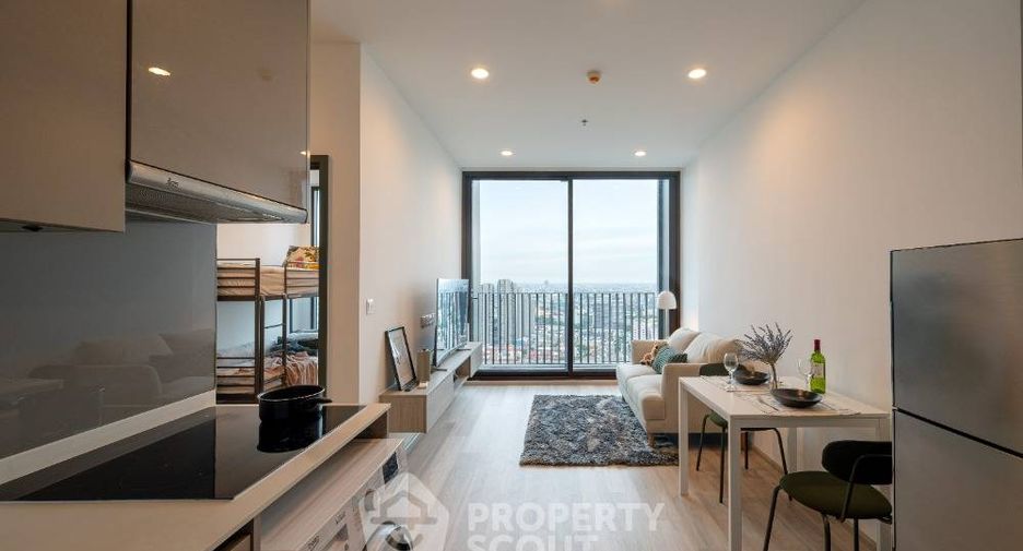 For sale 2 ベッドルーム condo in Bang Na, Bangkok