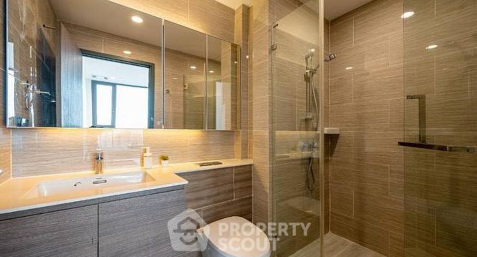 For sale 2 ベッドルーム condo in Bang Na, Bangkok