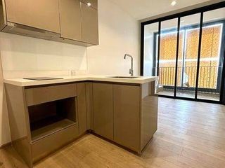 For sale 1 bed condo in Phra Khanong, Bangkok