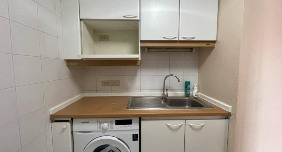 For sale 2 bedrooms condo in Pathum Wan, Bangkok