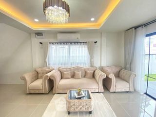For sale 4 ベッドルーム house in Bang Lamung, Chonburi