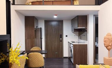 À louer 2 chambres condo à Watthana, Bangkok